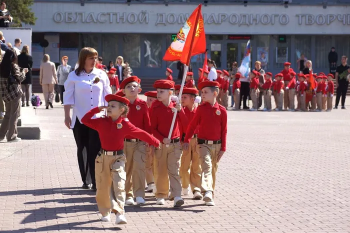 Фото городского конкурса Смотр конкурс строя и песни