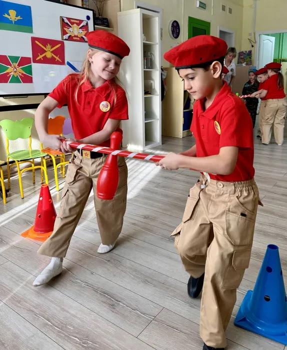 -5301018172423531376_121